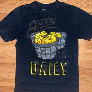 Nike T Shirt